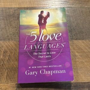 The 5 Love Languages. The Secret to Love That Lasts. By Gary Chapman.